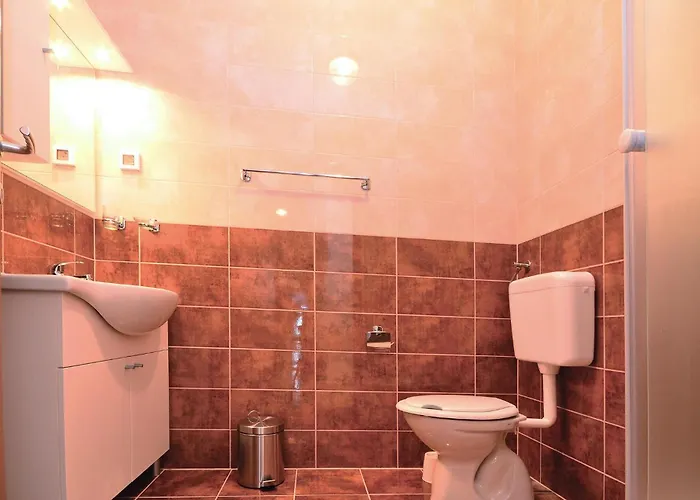 Gorgeous In With Swimming Pool Apartment Nin